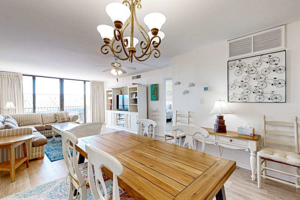 Sea Colony 3rd floor condo with free WiFi tennis court & shared sauna