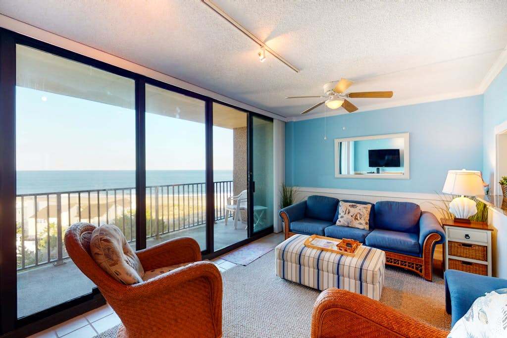 Sea Colony 7th floor condo with free WiFi shared tennis court ocean view