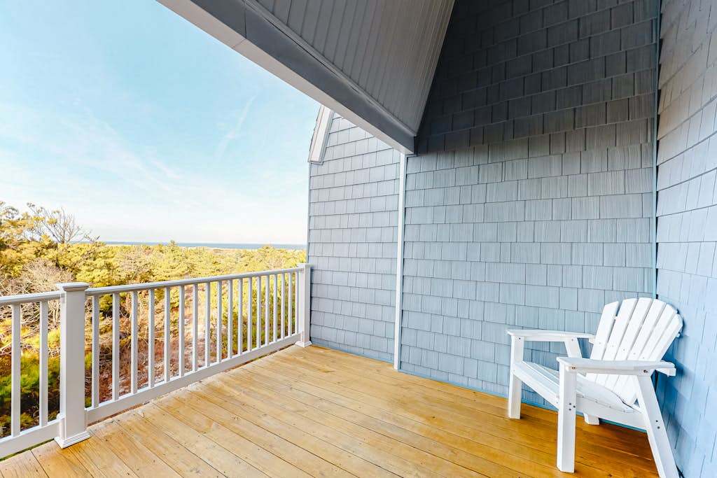Tower Shores Oceanside End Unit Townhouse with Private Washer & Dryer WiFi