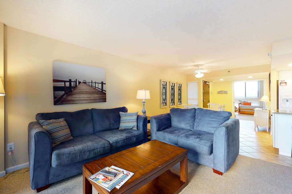 Sea Colony Vacation Condo Near the Beach with Free WiFi Private Washer & Dryer