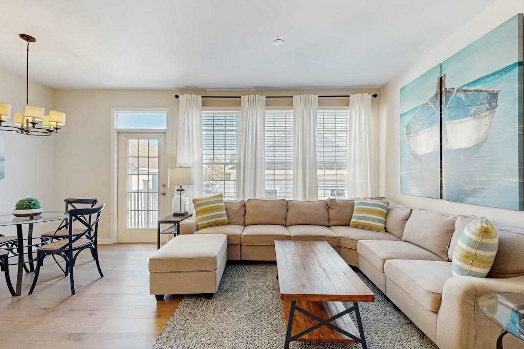 Bear Trap Dunes home with washer & dryer WiFi pool & sauna near golf