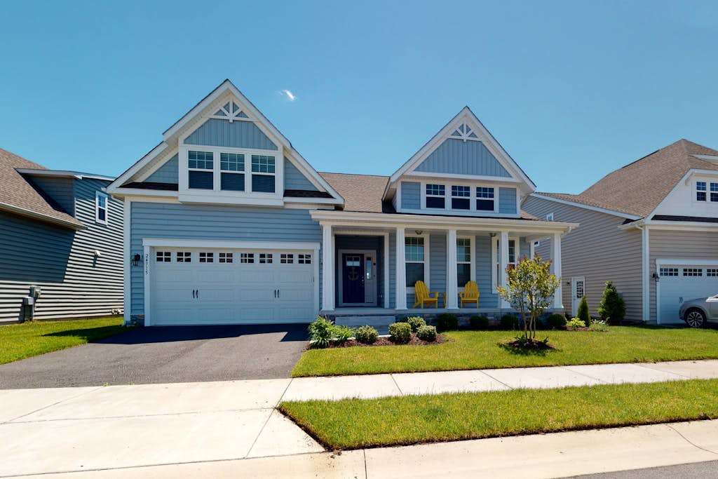 Millville by the sea home with shared pool WiFi central AC washer & dryer & gas fireplace