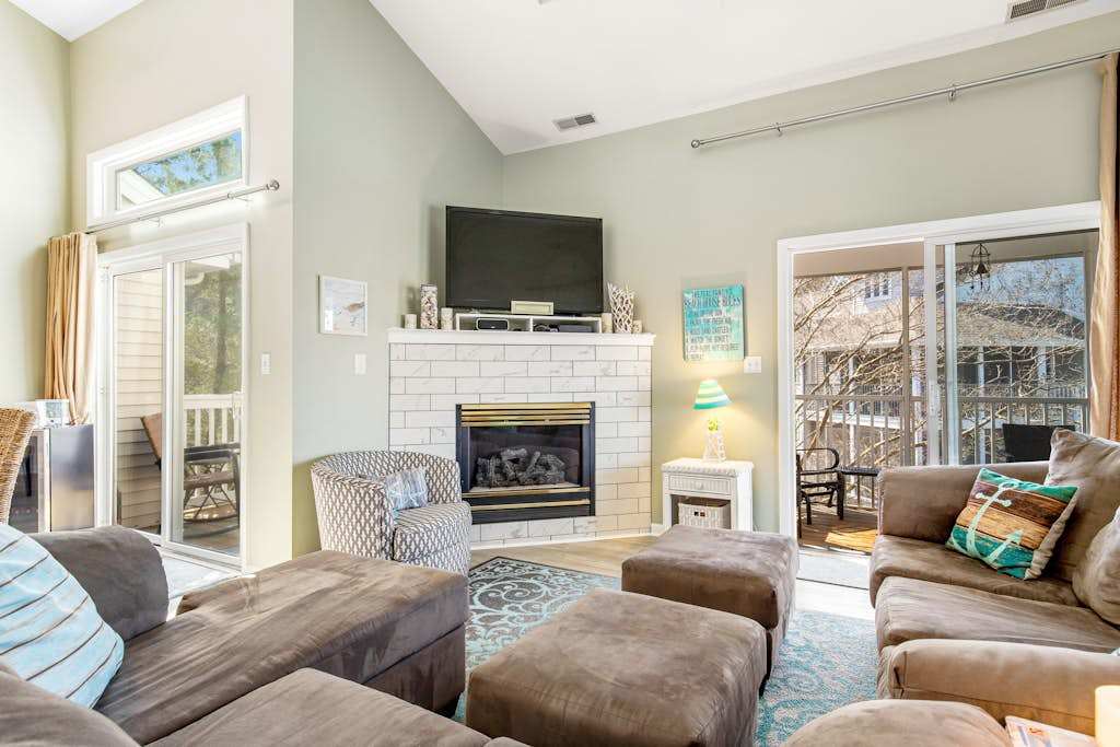 Waterview condo at Sea Colony with patio fireplace fast WiFi pools & tennis