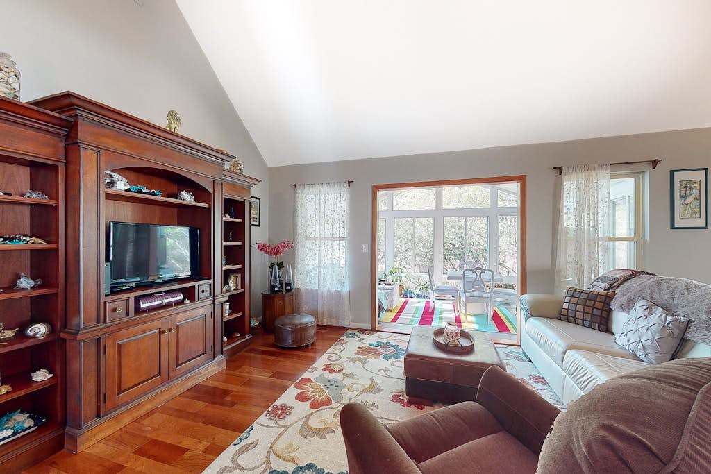 Bethany Bay home with pool & sports courts & on site golf