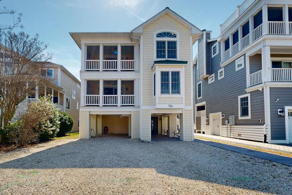 Bethany Beach home with ocean view balconies fast WiFi elevator & washer & dryer