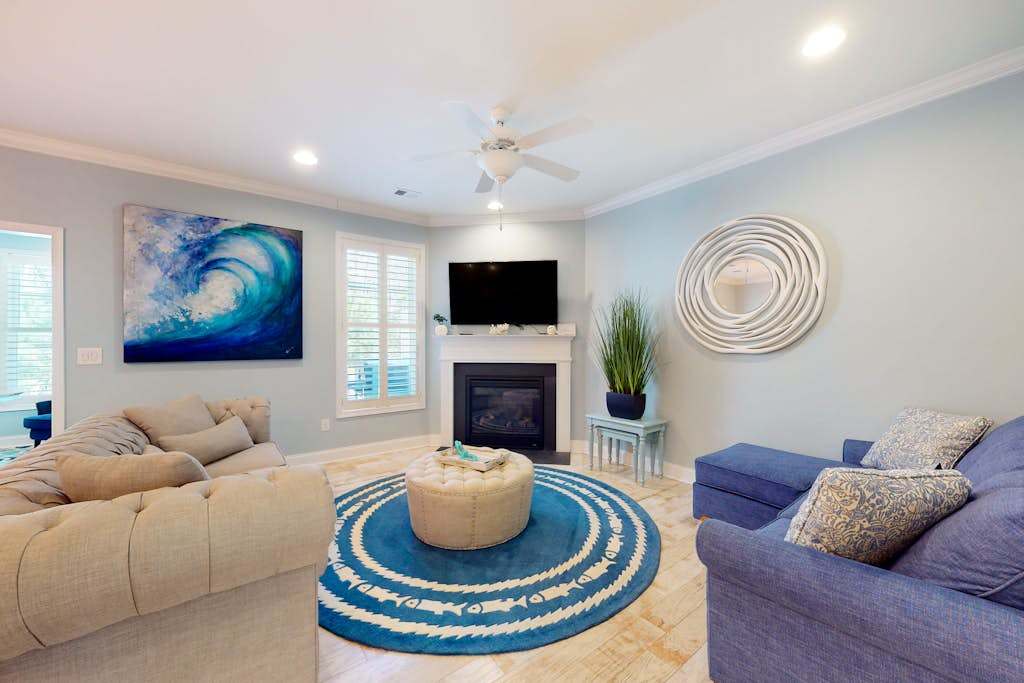 Bayside Resort condo with pools saunas athletic courts on site golf & pier