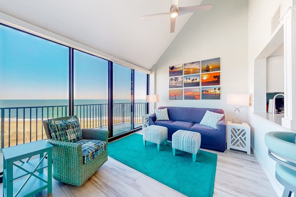 Sea Colony Ocean Penthouse condo with balcony beach access pools & hot tub