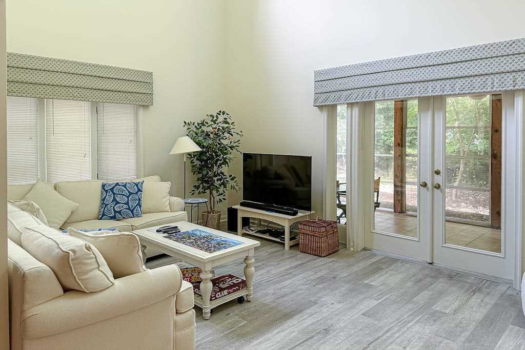 Sea Colony Tennis condo with basketball court gym pool & tennis courts