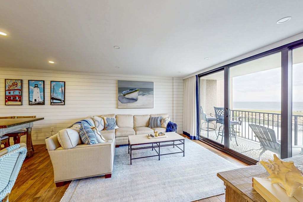 Sea Colony 2nd floor oceanside condo with community pools tennis fitness center