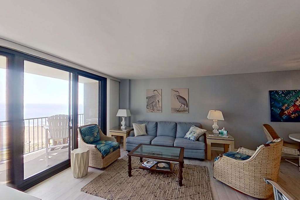 Sea Colony 8th floor condo with pools tennis & pickle ball courts fitness center