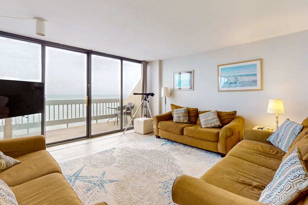 Renovated, Oceanfront Century I Condo with Ocean & Bay View, WiFi, AC, Shared Pool
