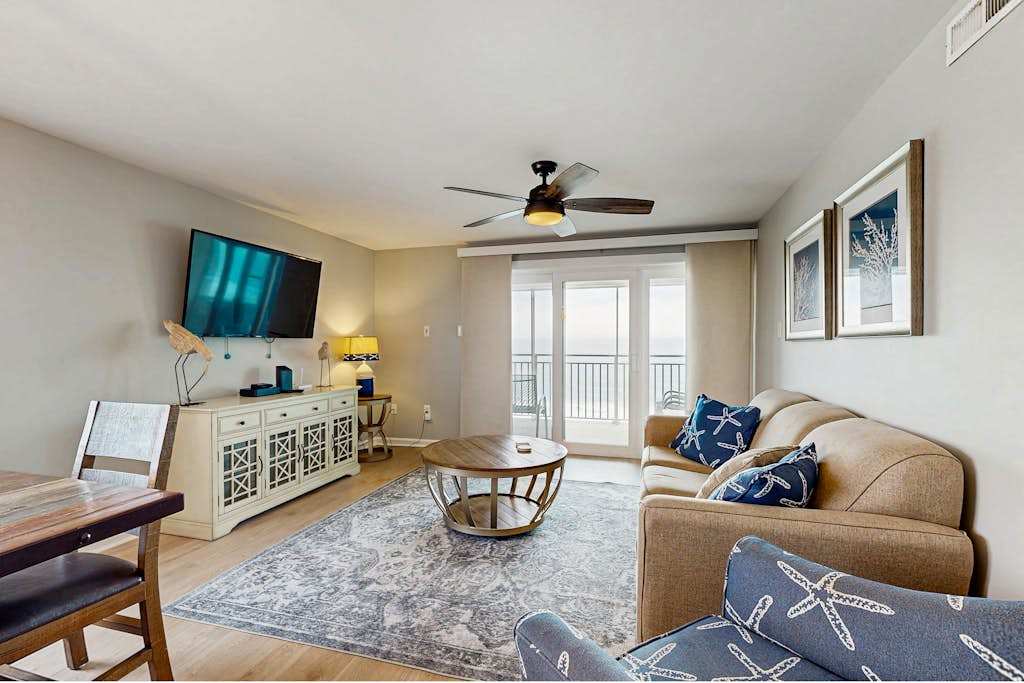 Oceanfront Mooring Condo with WiFi, washer & dryer, Ocean View, AC - Sun, Sand & Surf Await