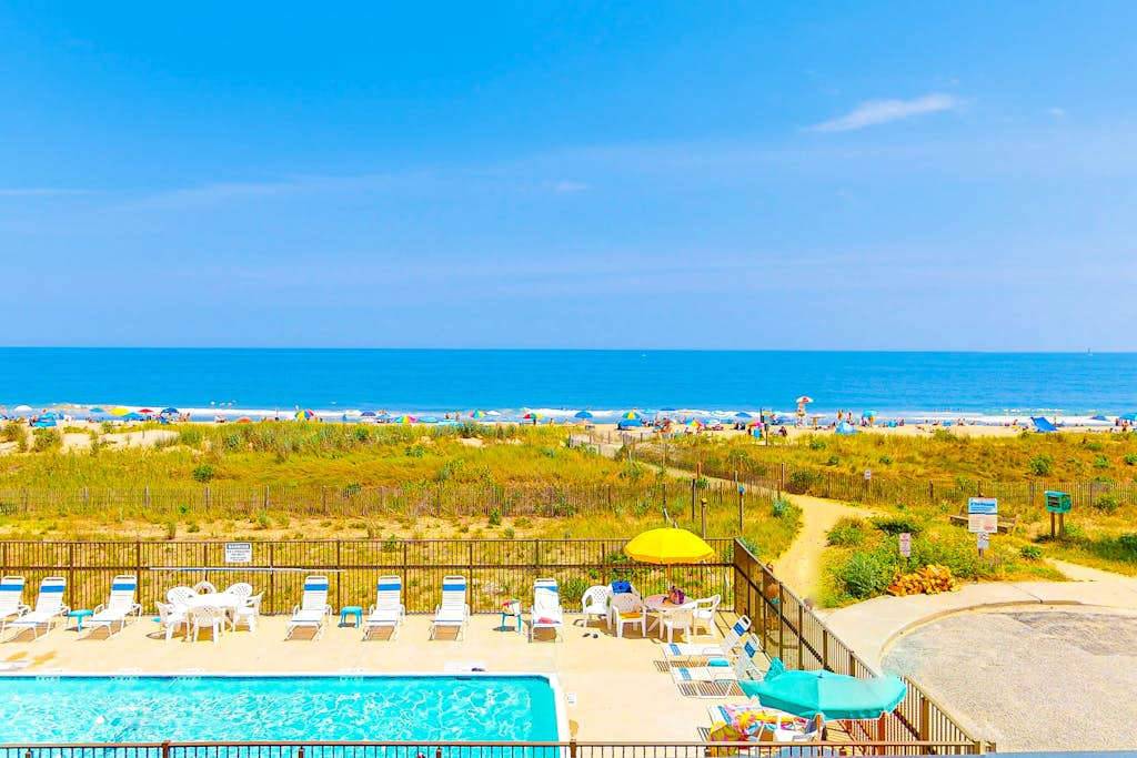 Gorgeous oceanfront condo with pool, central AC, WiFi, balcony water views