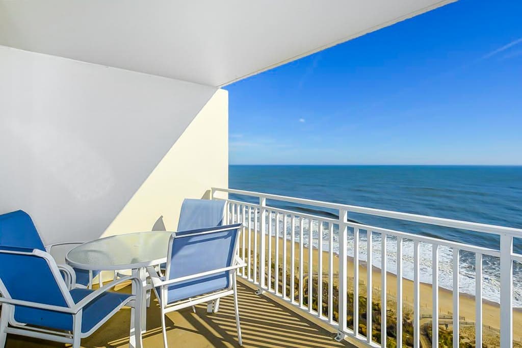 Waterfront condo with balcony, views, pools, gym, & sauna