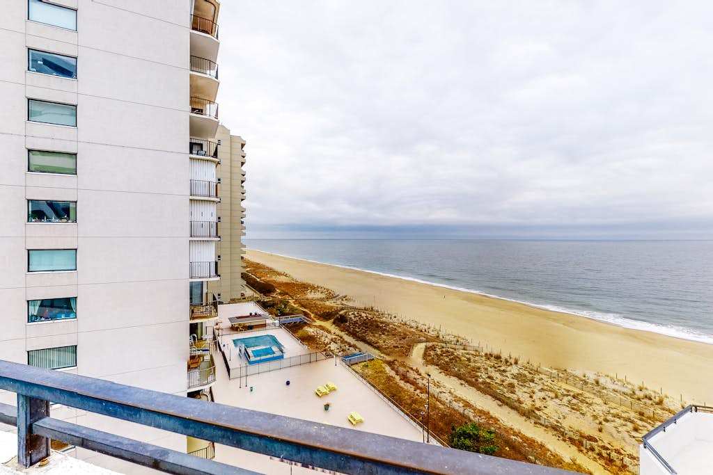 Oceanfront Condo with 2 Balconies, Beach Views, AC, WiFi & Shared Pool