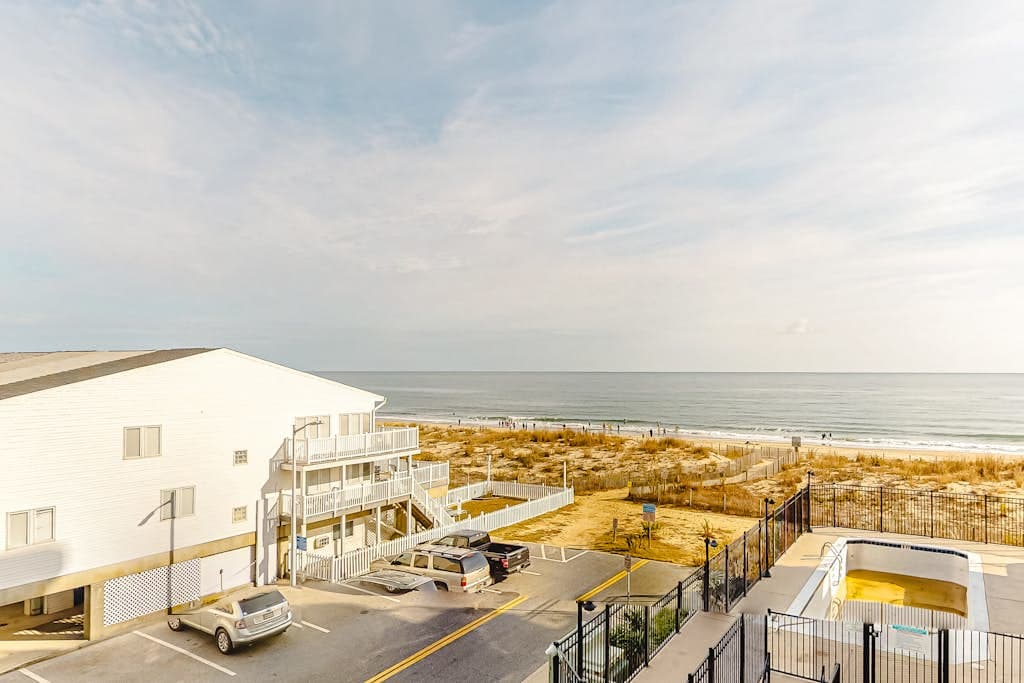 Side Ocean View Condo near the Boardwalk with Balcony, AC, WiFi & Shared Pool
