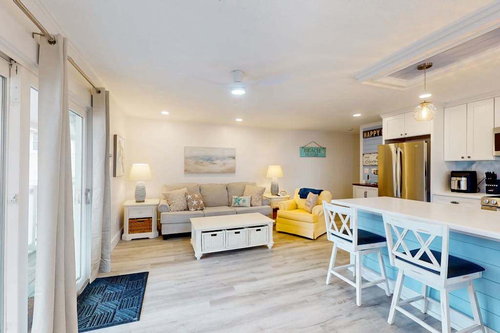 Lands End Unit 6B