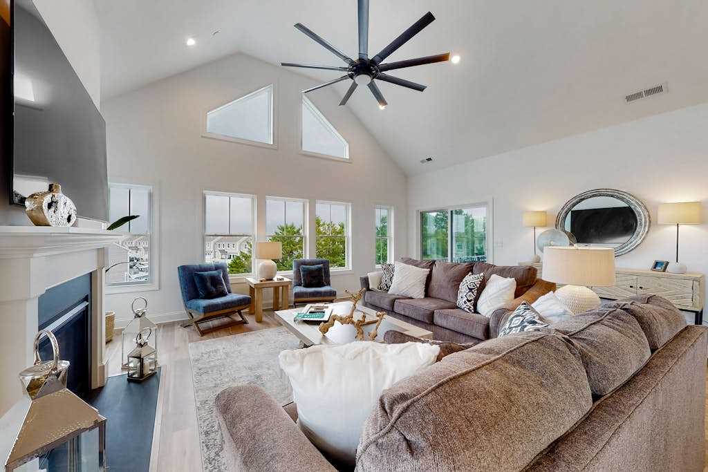 Sapphire Sol - House in Ocean City with elevator, roof deck, grill, streaming