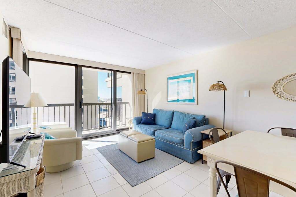 Oceanfront condo with beach access, indoor & outdoor pools, movie theater, & sauna