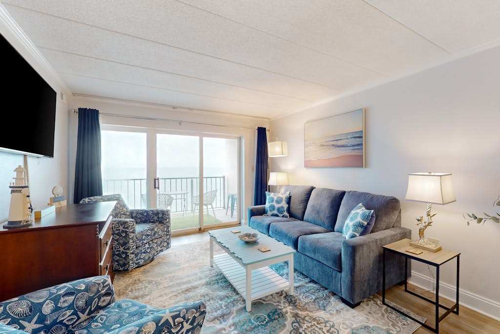 Oceanfront Condo with Balcony & Amazing Beach Views