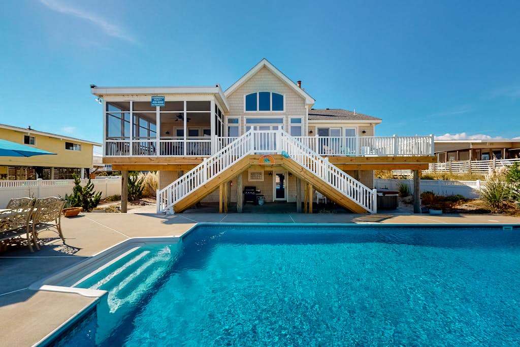 Fantastic oceanfront home with private pool & hot tub, WiFi, central AC, & deck