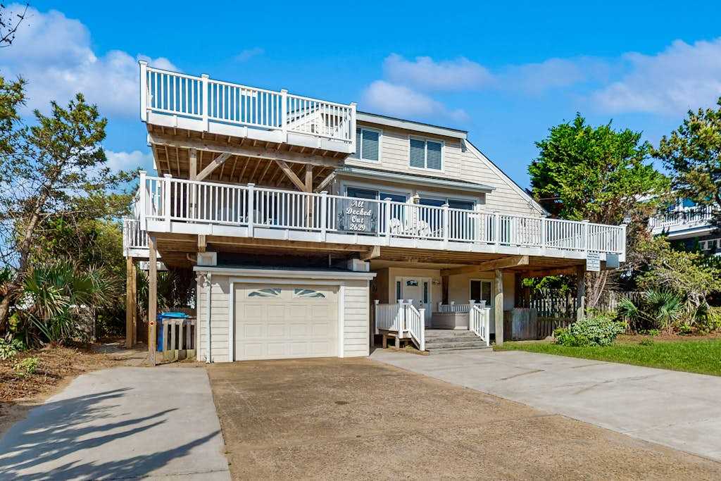 3-story home with great views of ocean, fenced private pool, and easy beach access