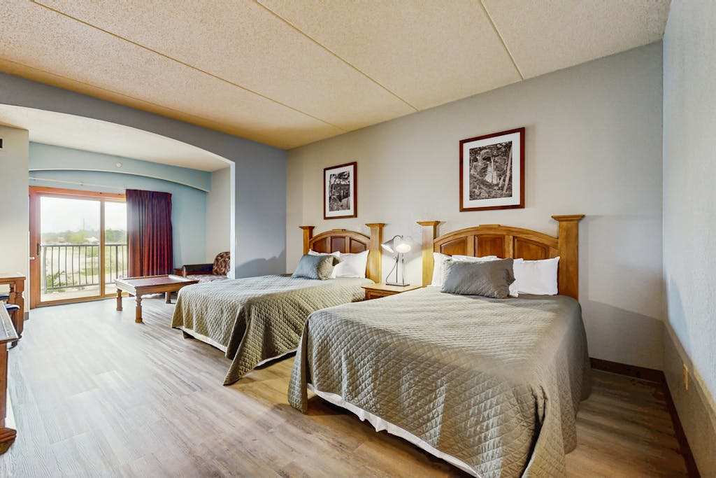 Resort Studio Comfort Meets Dells Adventure