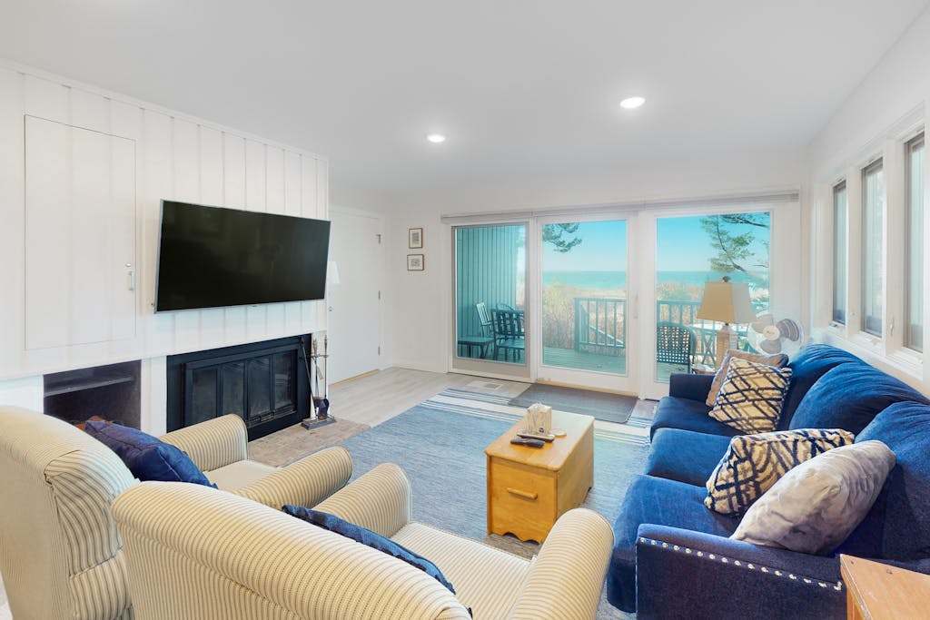 Beachfront condo in Glen Arbor with deck, fireplace, Lake Michigan views & washer & dryer