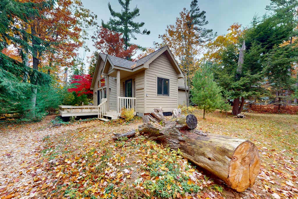 Dog-friendly home near the lake with a deck, fireplace, washer & dryer