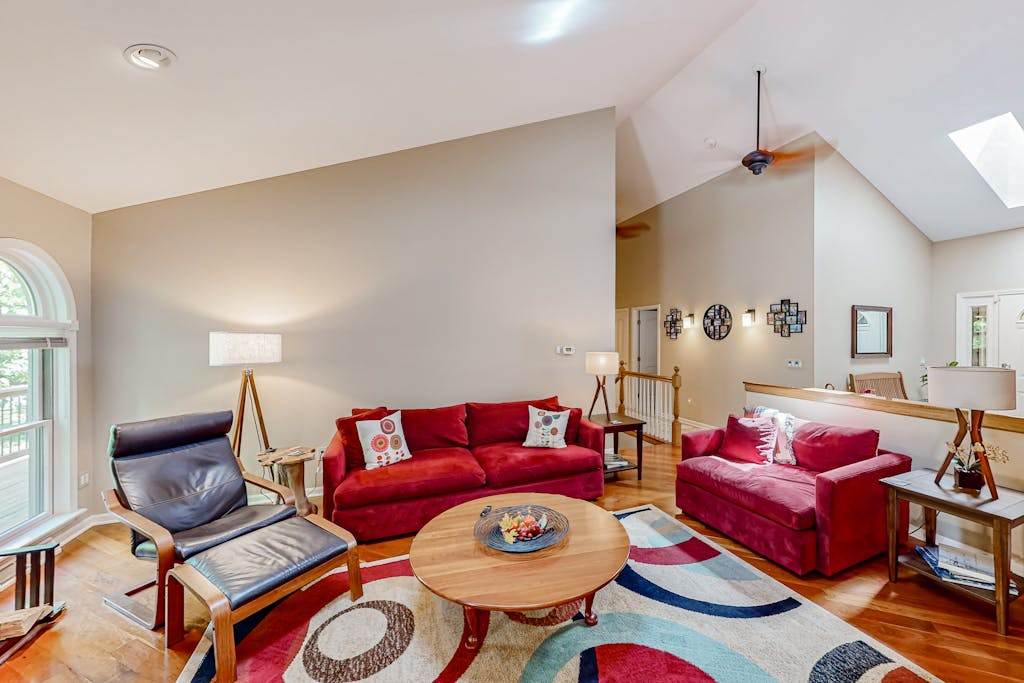 Riverfront home with deck & fireplace - near Crystal Mountain & golf courses