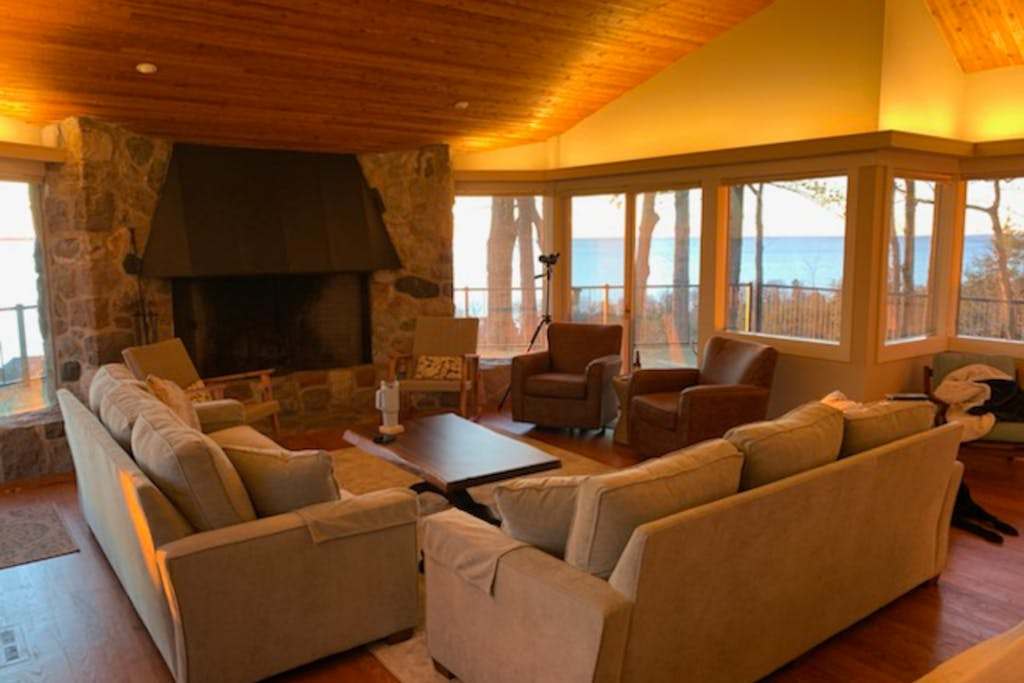 Secluded lake-view home with large deck, private gas grill, AC