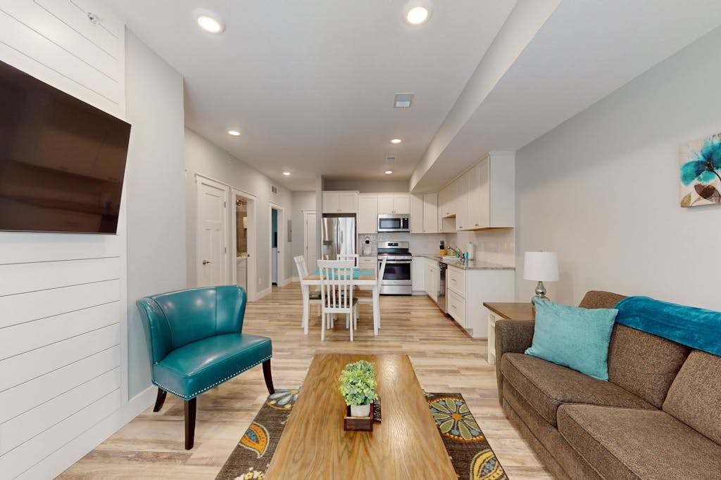 Cozy downtown TC ground floor condo, across from Grand Traverse Bay