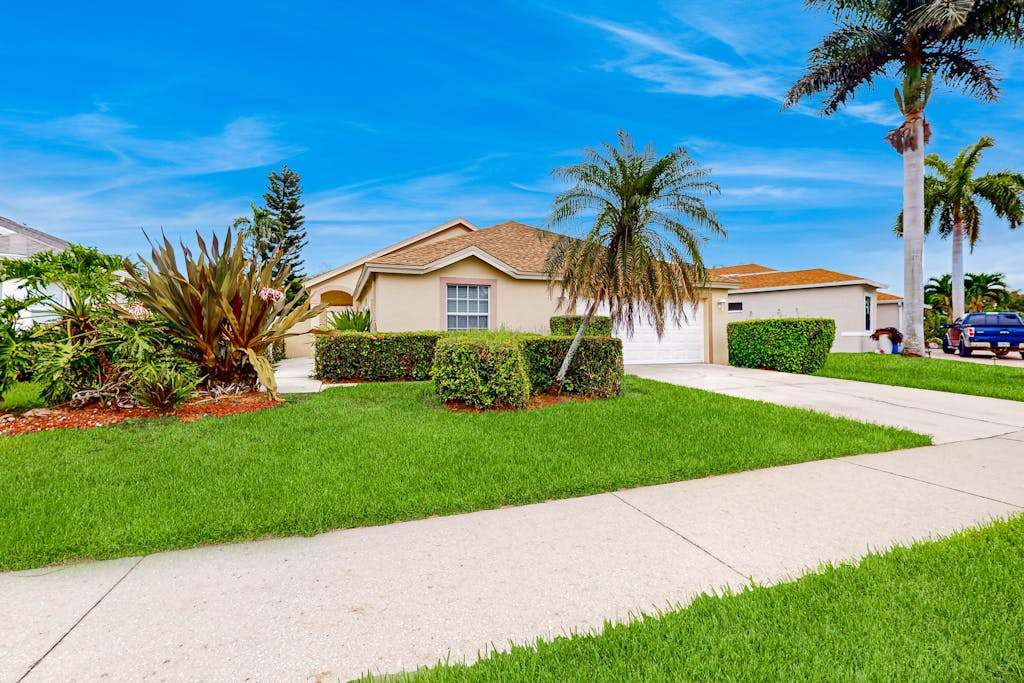 Waterfront Home with Private Pool & Great Views Close to Golf & Naples Beach