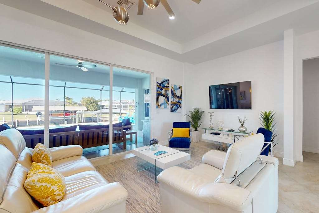 Luxurious waterfront home lovely water views private pool lenai patio