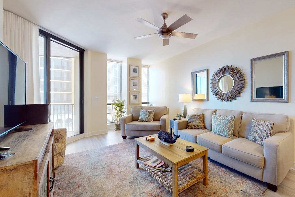 Stylish Water View Condo with Balcony Multiple Pools & Tennis Courts