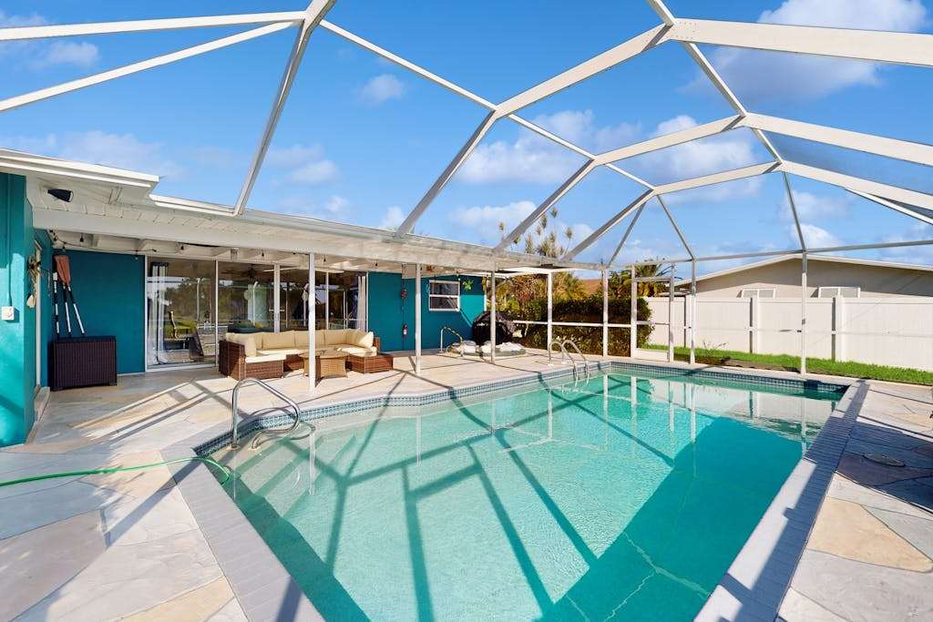 Waterfront retreat with pool arcade game family friendly