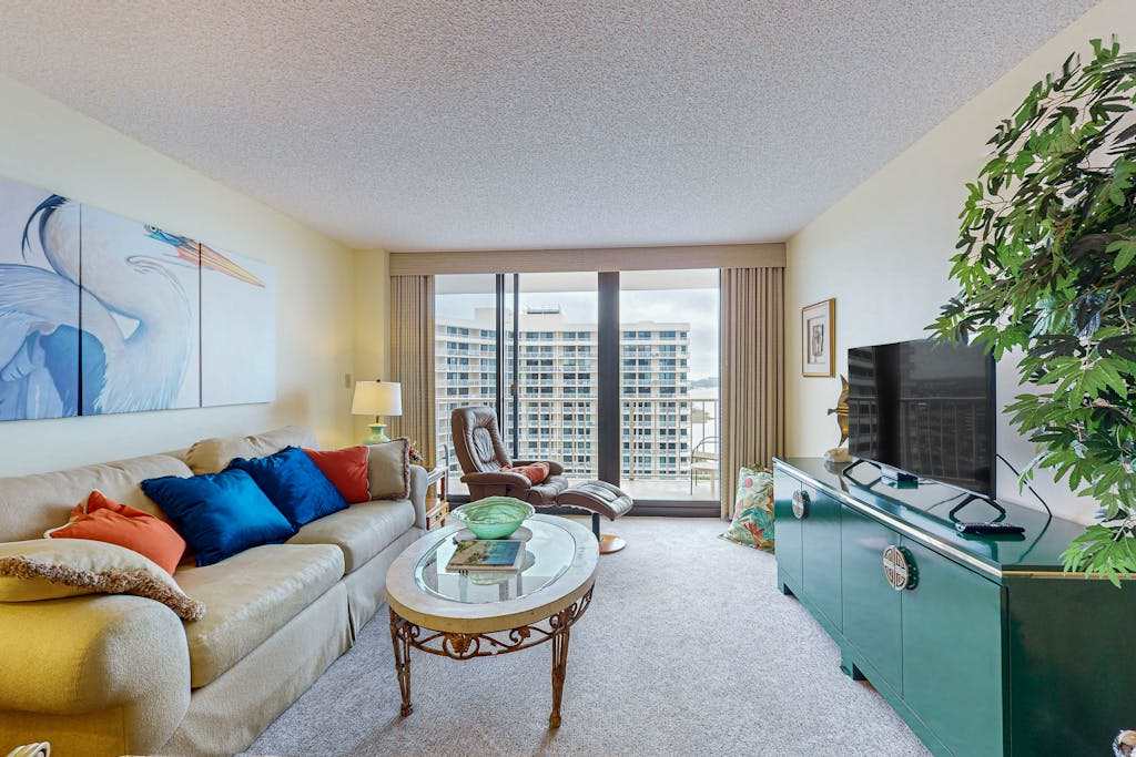 Oceanfront Condo with WiFi Pool Tennis & Direct Beach Access