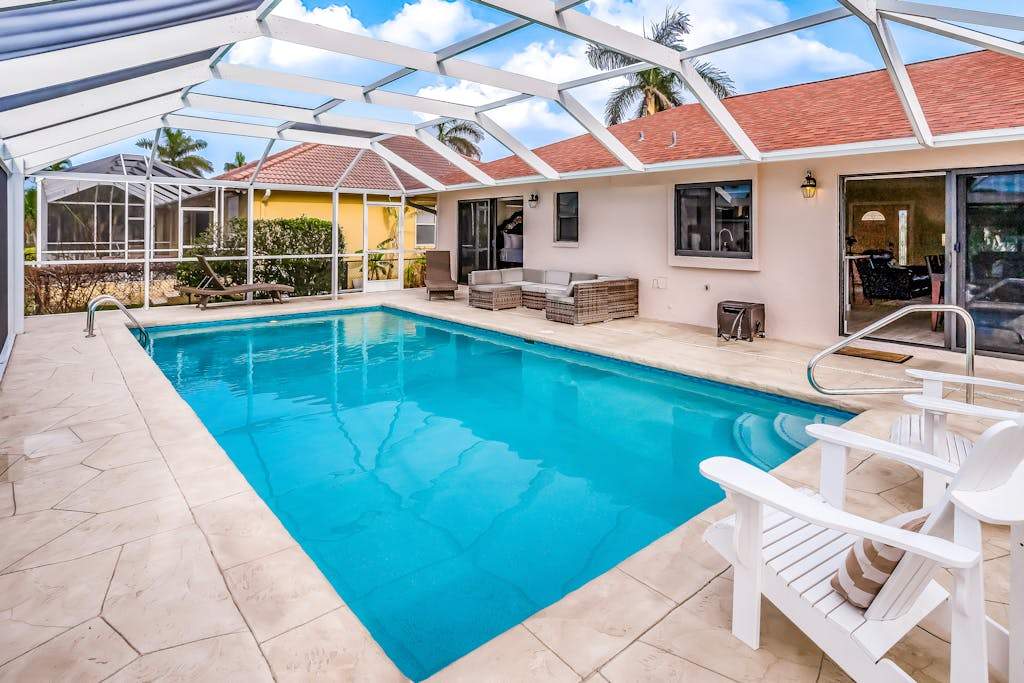 Dog friendly home with pool washer & dryer central AC dock snowbird friendly