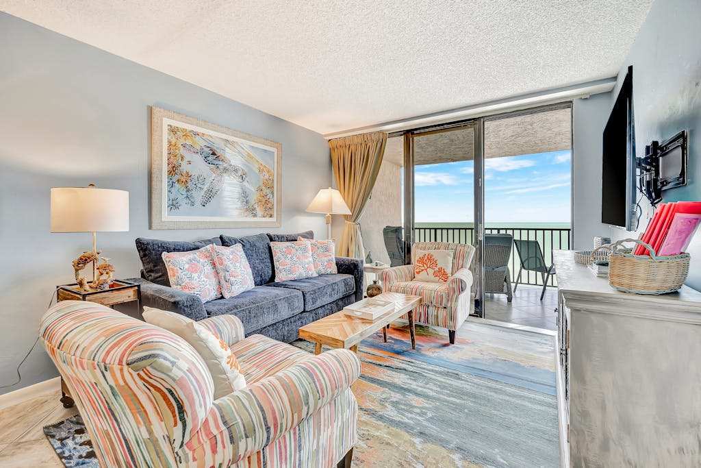 Unwind with Ocean Views - Your Perfect Marco Island Escape!