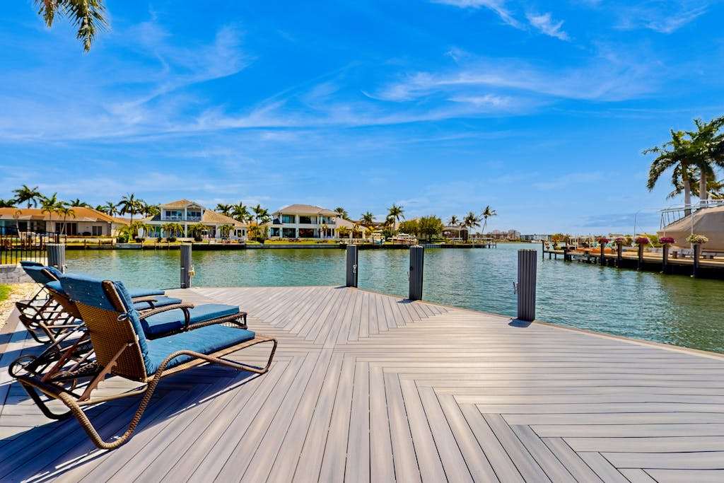 Dog friendly waterfront getaway with lanai private pool & pool spa