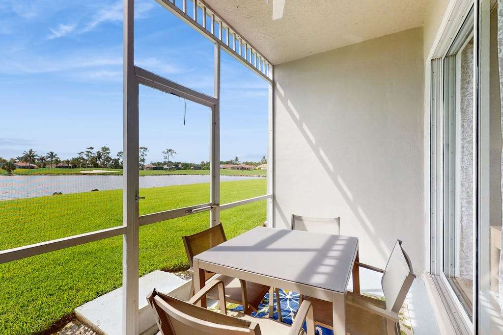 Family friendly lakefront condo withheated pool hot tub gym