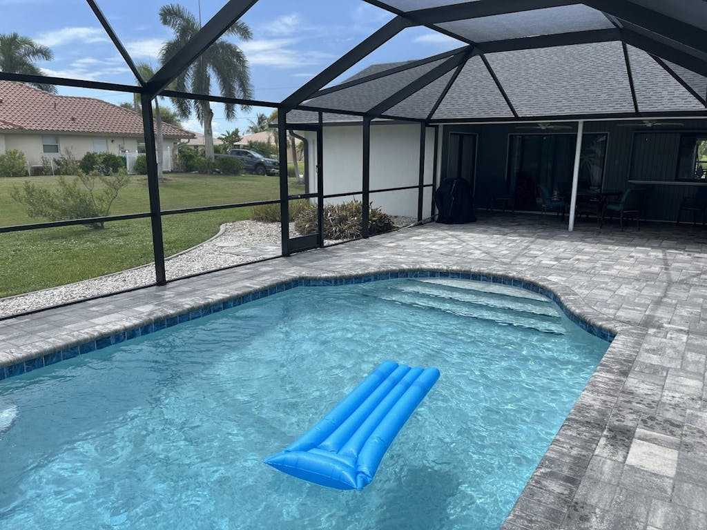 Canal front home with private pool grill patio AC washer & dryer & gorgeous views