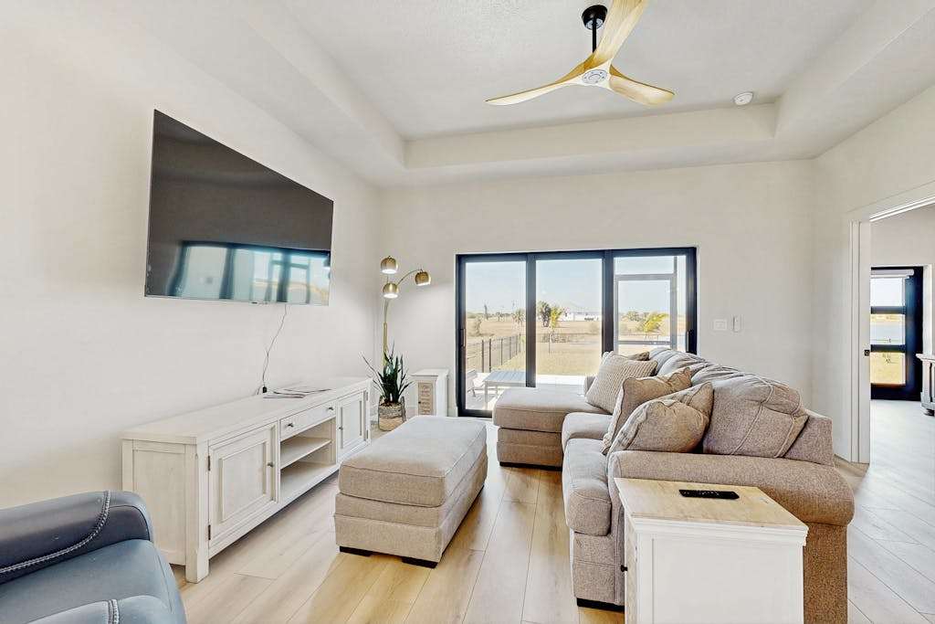 Placida at Meadows & Villas; brand-new duplex, dogs OK, golf courses nearby