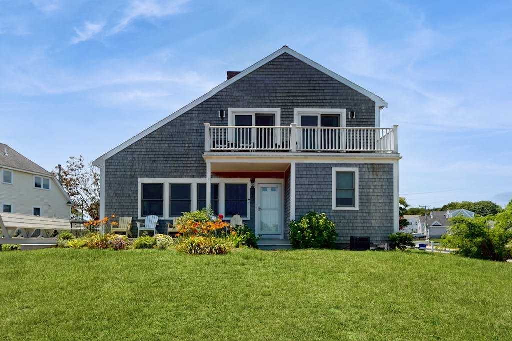 Oceanview Buzzards Bay getaway with wraparound deck - steps to the Beach