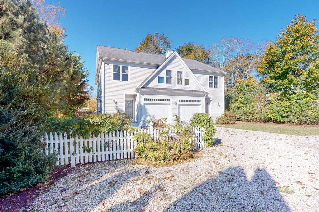 Modern getaway with central AC, home office, patio, WiFi, grill, & private yard