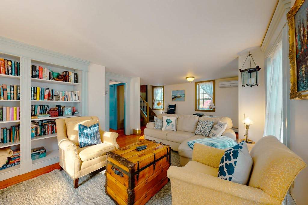 Beautifully Remodeled Classic Beach Home on Cape Cod Rail Trail