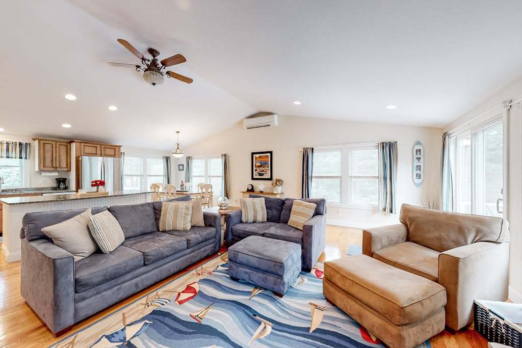 Cape escape with patio, grill, firepit, outdoor dining, washer & dryer