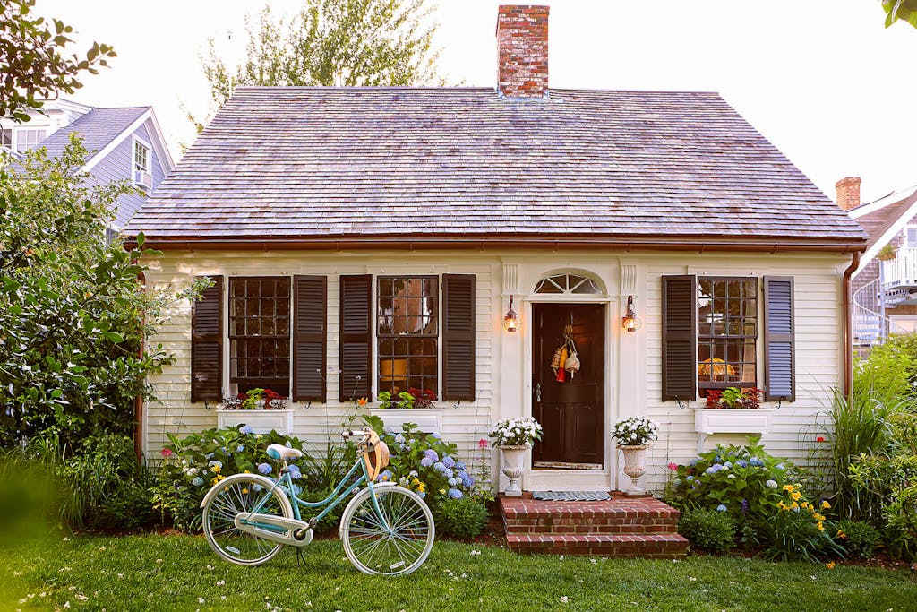 Stunning West End Home - Historic Restoration - Dog-Friendly