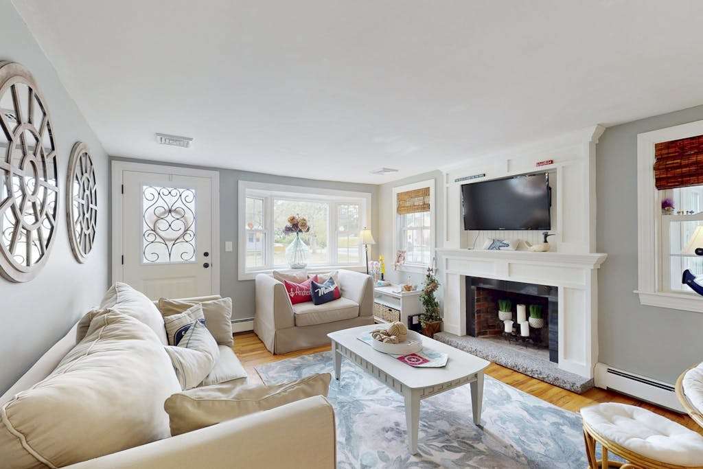 Relaxing family retreat with patio, bikes, fire pit, grill, & central AC