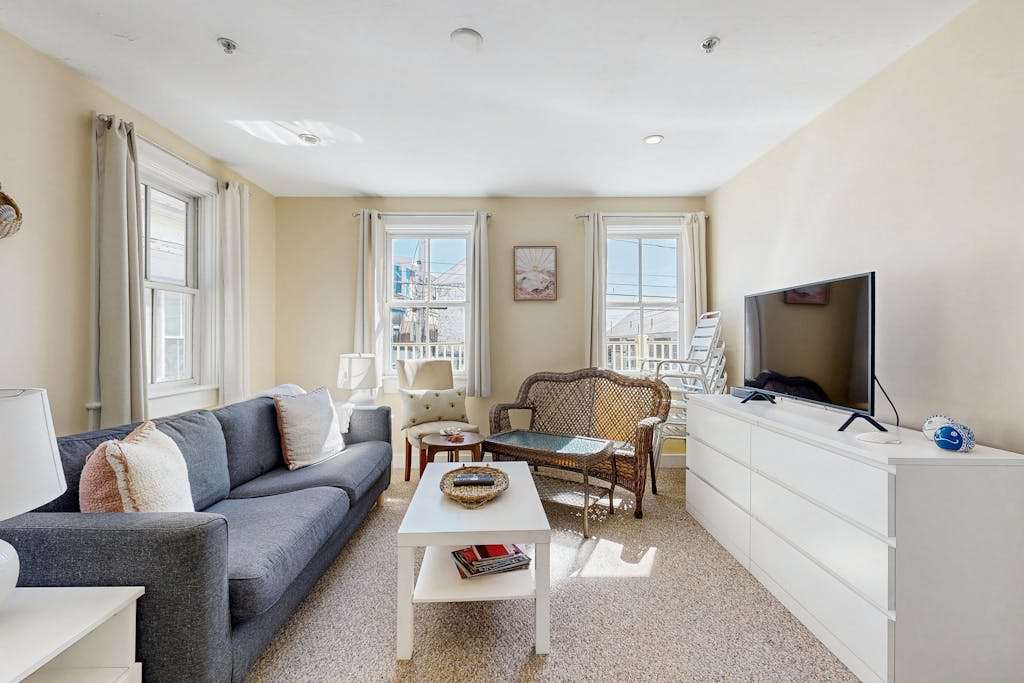 Beautiful Third-Story Condo on Commercial Street with Balcony!